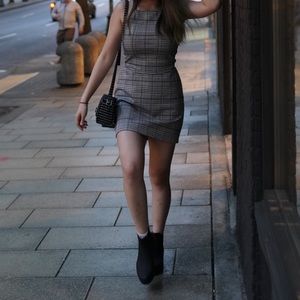 H&M checkers set (tank top & skirt)